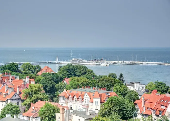 Dom & House - Level Eleven Apartment With Sea View